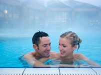 Auch eine Idee: Hochzeitstag in der Therme
